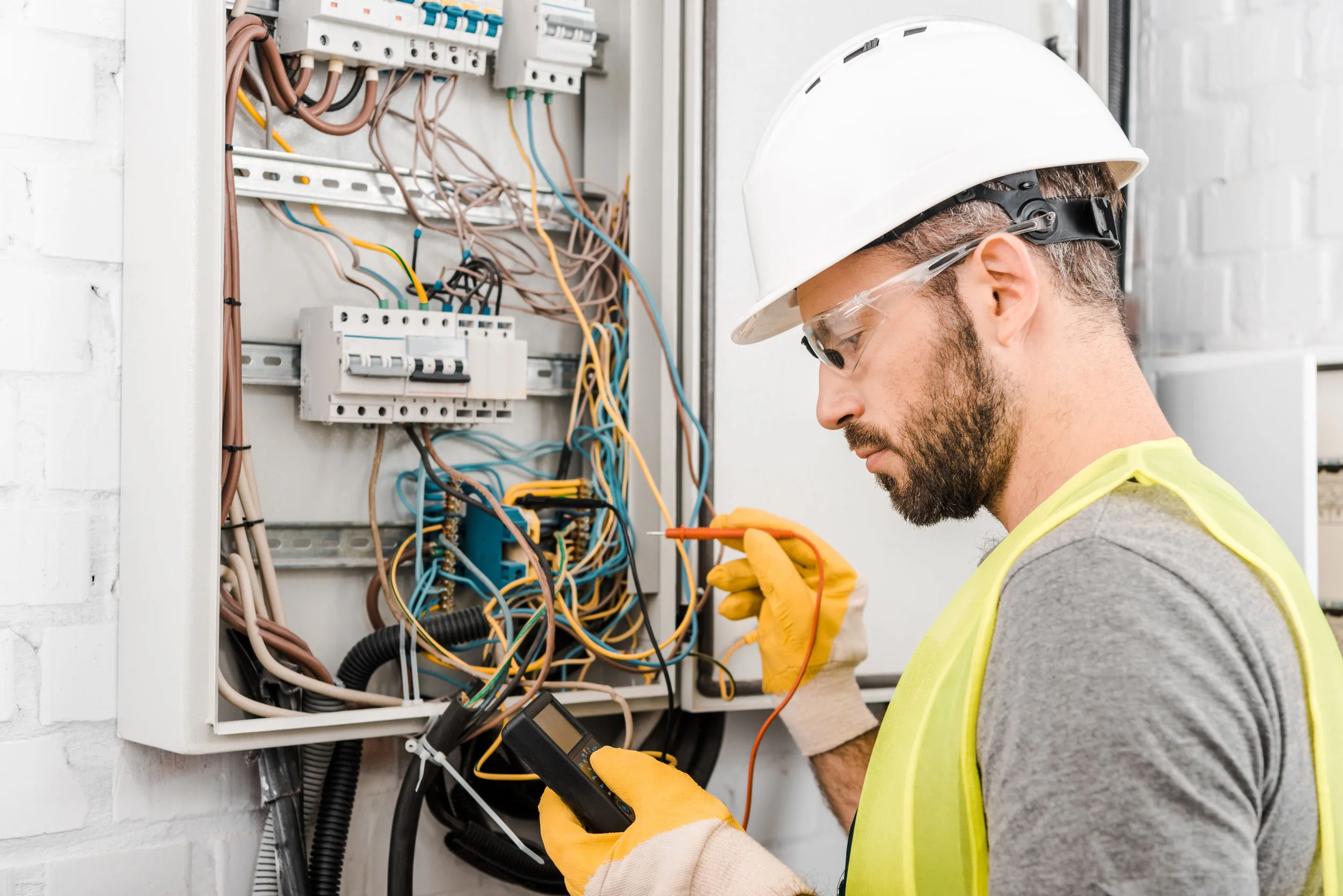 The Ultimate Guide About Choosing The Electrical Contractors In Spokane, WA